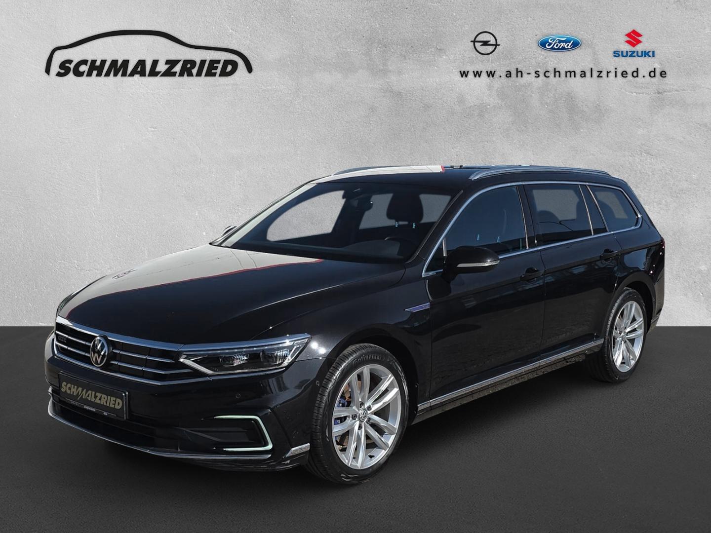 Volkswagen Passat Variant GTE StandHZG AHK-klappbar Navi Le