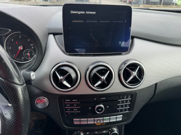 Mercedes B 200 - 9