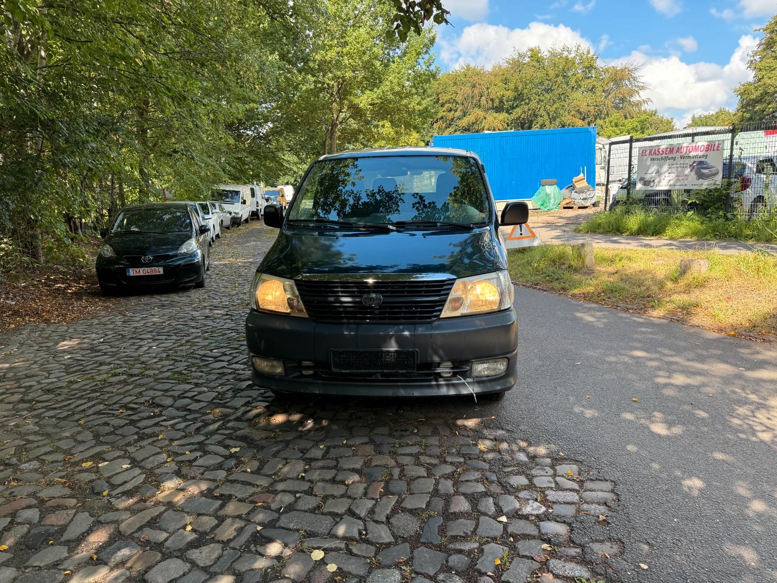 Toyota Hiace D4D LANG