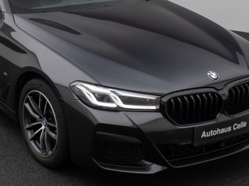 Fahrzeugabbildung BMW 520d M Sport Kamera DAB HiFi Stop&Go Komfort