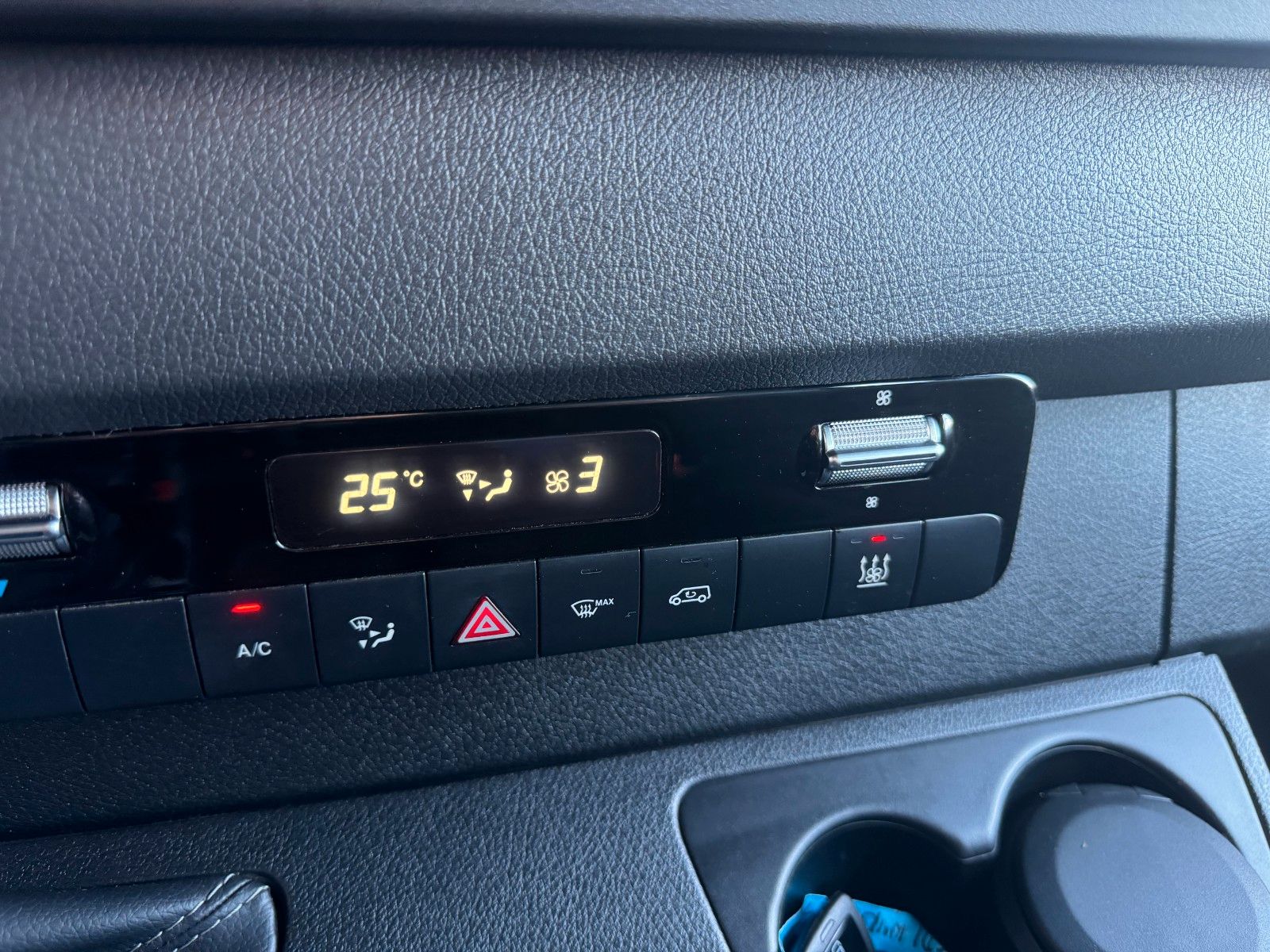 Fahrzeugabbildung Mercedes-Benz Sprinter 519 CDI DoKa/Mixto Stdheiz AHK3,5to