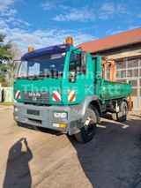 MAN LE220B Allrad mit Kran - MAN 220 le