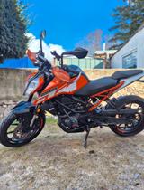 KTM Duke 125ccm  - 125 CCM