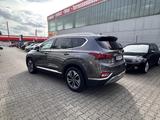 Hyundai Santa Fe Premium 4WD HUD*Schiebed.*Kamera - gebrauchte Hyundai SANTA FE aus dem Jahr 2020