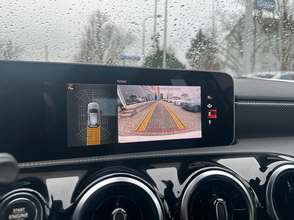 Image of Mercedes-Benz A 220