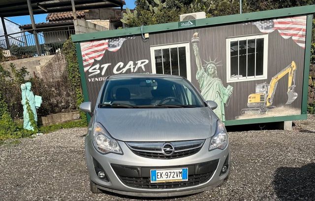 Opel Corsa 1.2 5 porte Cosmo