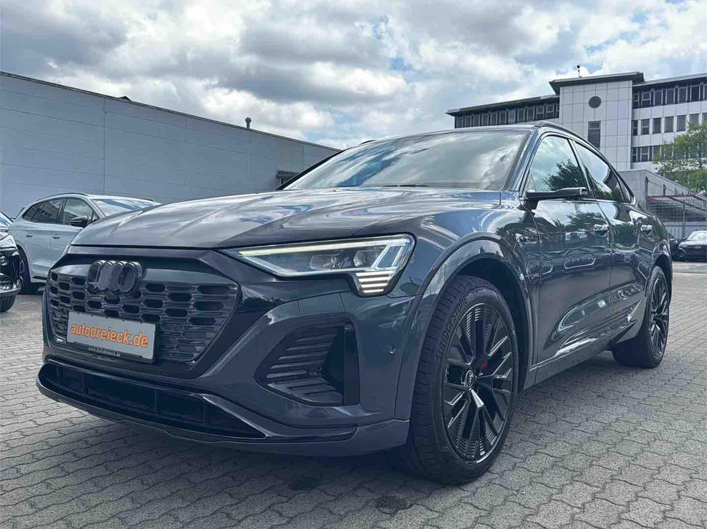 Image of Audi Q8 e-tron
