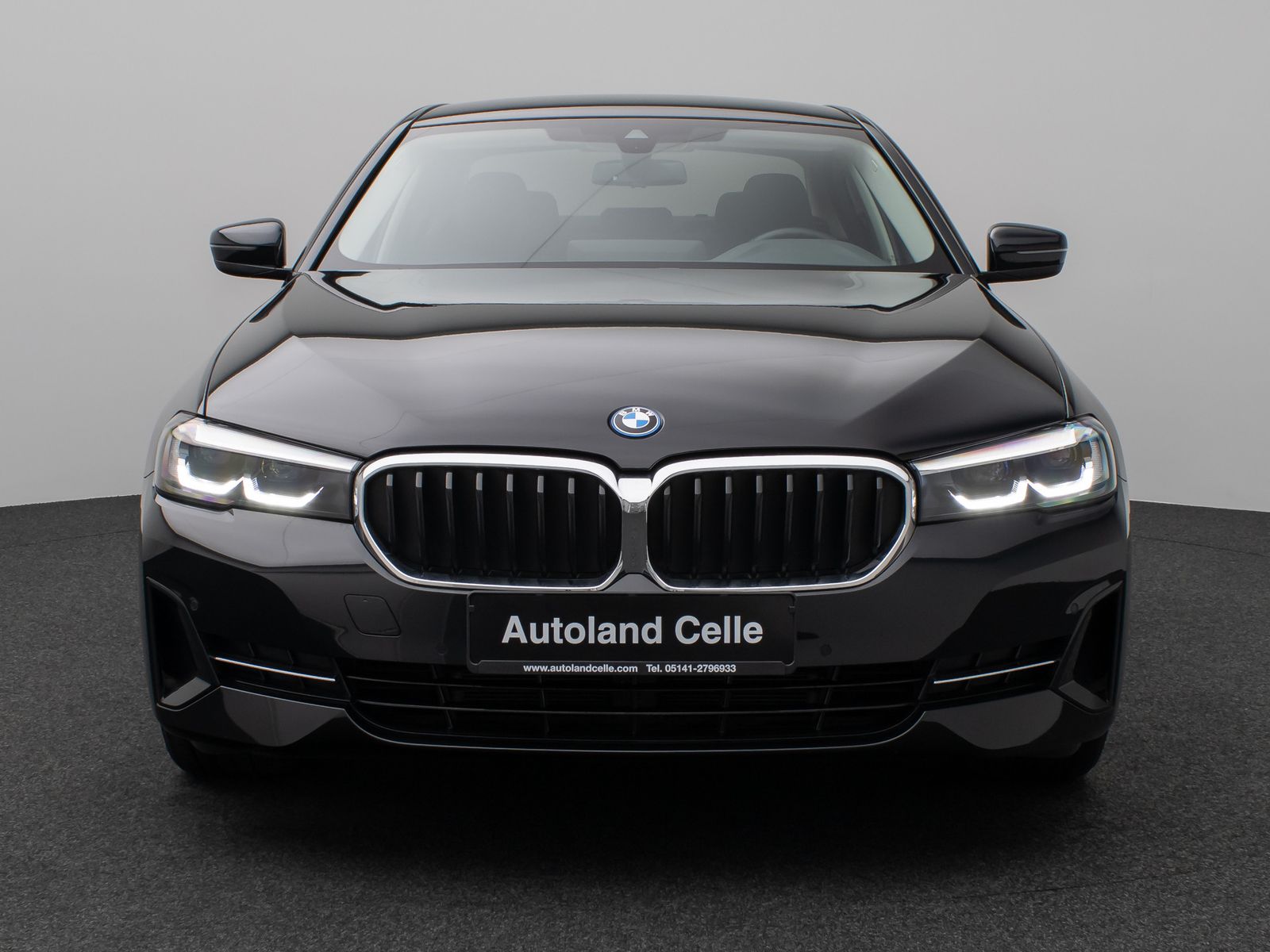 Fahrzeugabbildung BMW 530e Kamera DAB HiFi Leder 4xKlima Alarm 18Zoll