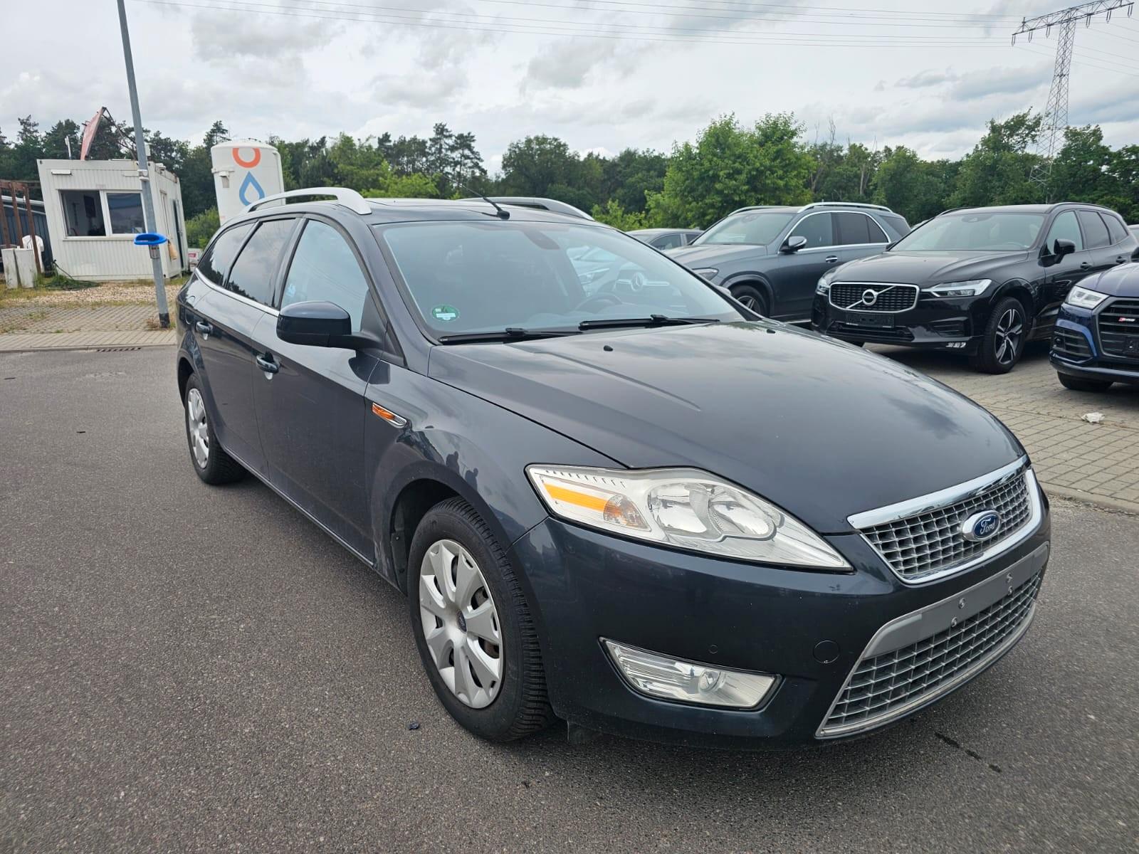 Ford Mondeo Turnier 2.0 Titanium Automatik