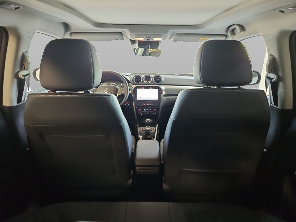 Fahrzeugabbildung Suzuki Vitara 1.4 Boosterjet Hybrid Allrad Comfort +