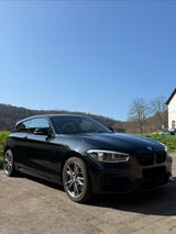 BMW M135i - BMW 135: 135i M