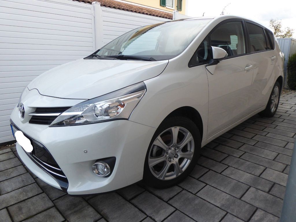 Image of Toyota Verso