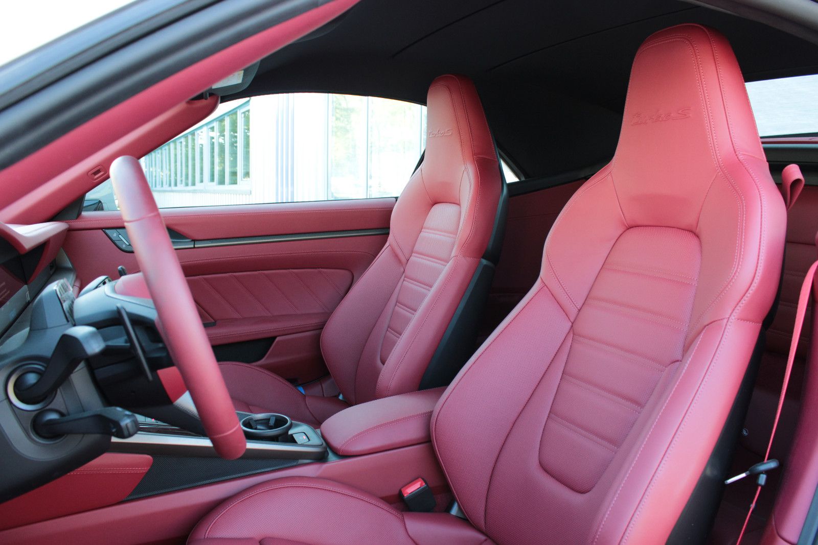 Fahrzeugabbildung Porsche 992.2 Turbo S Cabrio *LIFT* *BURMESTER* *INNO*