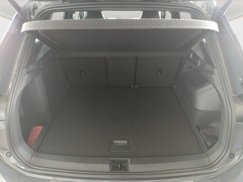 Fahrzeugabbildung Volkswagen Tiguan 1.5 TSI eHybrid DSG R-Line