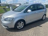 Volkswagen Golf Plus 1.6 Tour Edition Automatik 120tkm - VW Golf Plus Gebrauchtwagen in Kassel