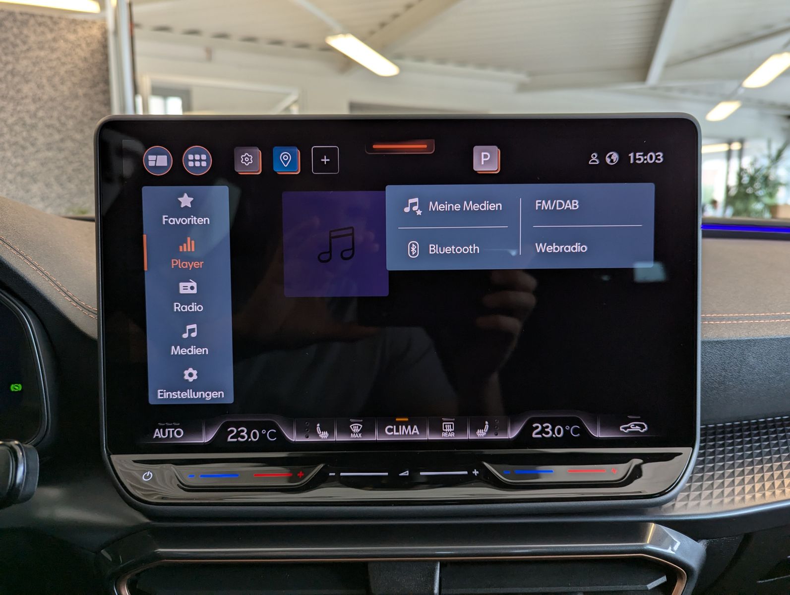 CUPRA Leon 1.5 eTSI Intelligent-Dynamic-Edge-Pake Cam - Image 33