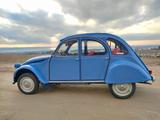 Citroën 2 CV 6 - Citroën 2 CV mit Panoramadach