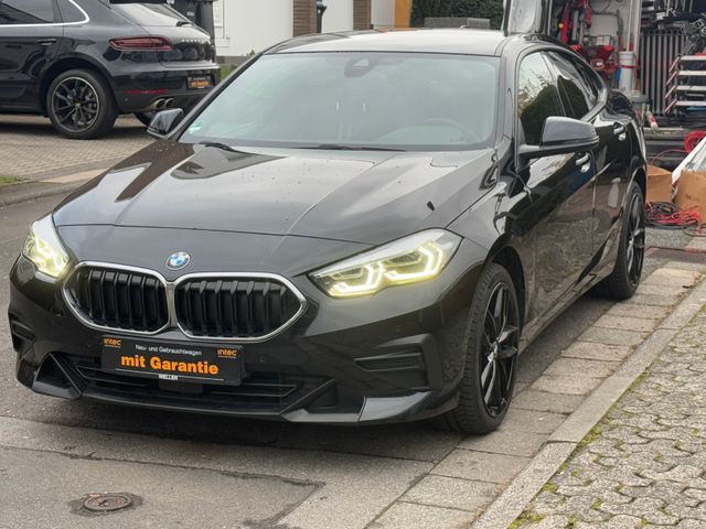 BMW 216 Gran Coupe  Advantage Shadow Line