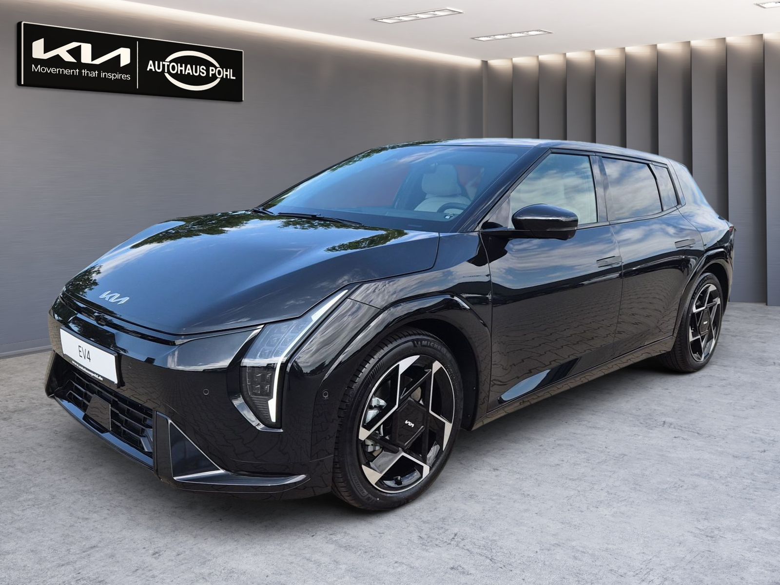 Fahrzeugabbildung Kia EV4 81 FWD GTL DWP COM CON GD