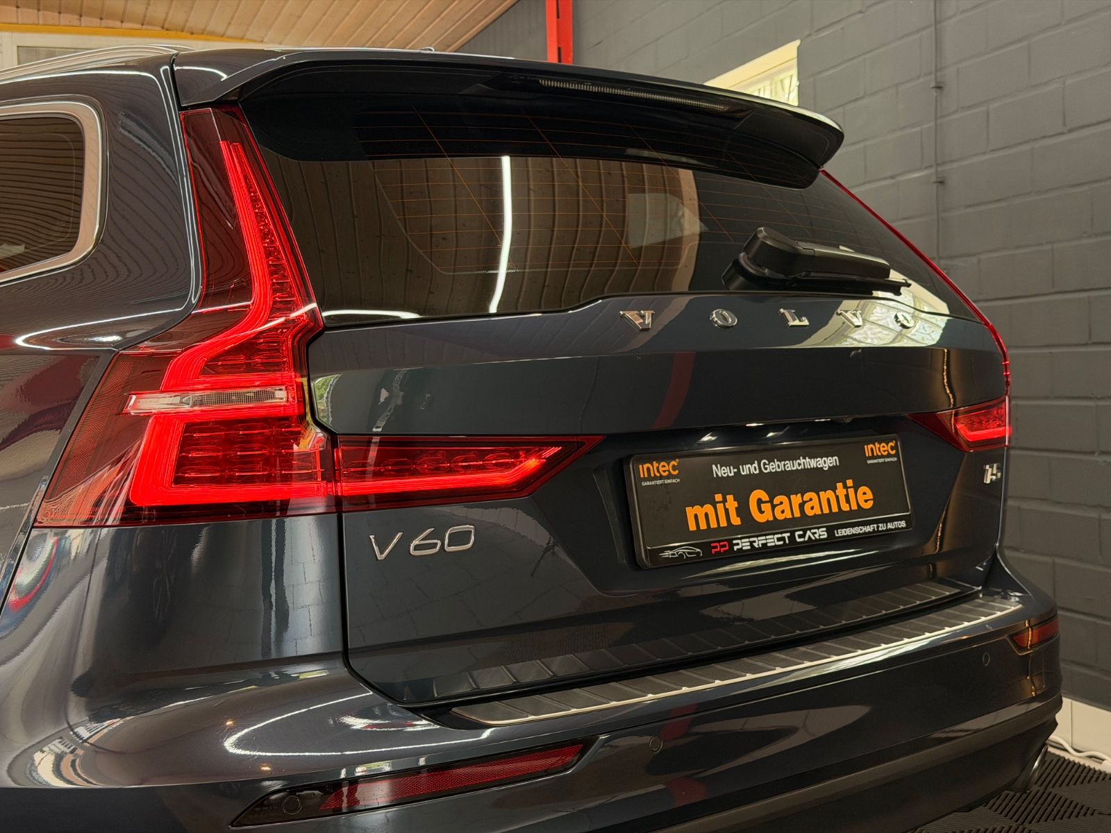 VOLVO V60 V60 T5 Kombi 2.Hand|Service Neu|LED|Kamera|EL.HK Vorschau 10