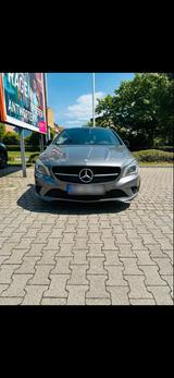 Mercedes-Benz Mercedes benz Cla 200 - Mercedes-Benz CLA 200 Shooting Brake: Limousine