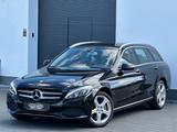 Mercedes-Benz C 400 T 4Matic*7G*AVANTGARDE*NAVI*KAMERA*SHZ*PDC