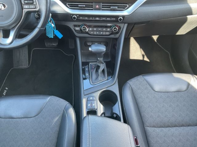 Fahrzeugabbildung Kia Niro VISION 1.6 HYBRID *STYLE-PAKET*NAVIGATIONSS