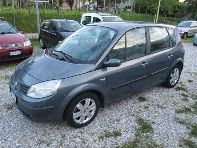 Renault Scenic 1.5 Dci tagliandi documentati tet