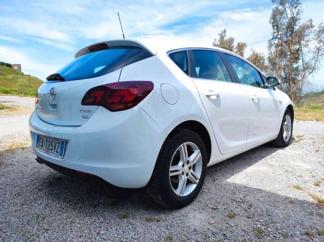 Opel Astra 1.4 Turbo 140CV 5 porte Cosmo