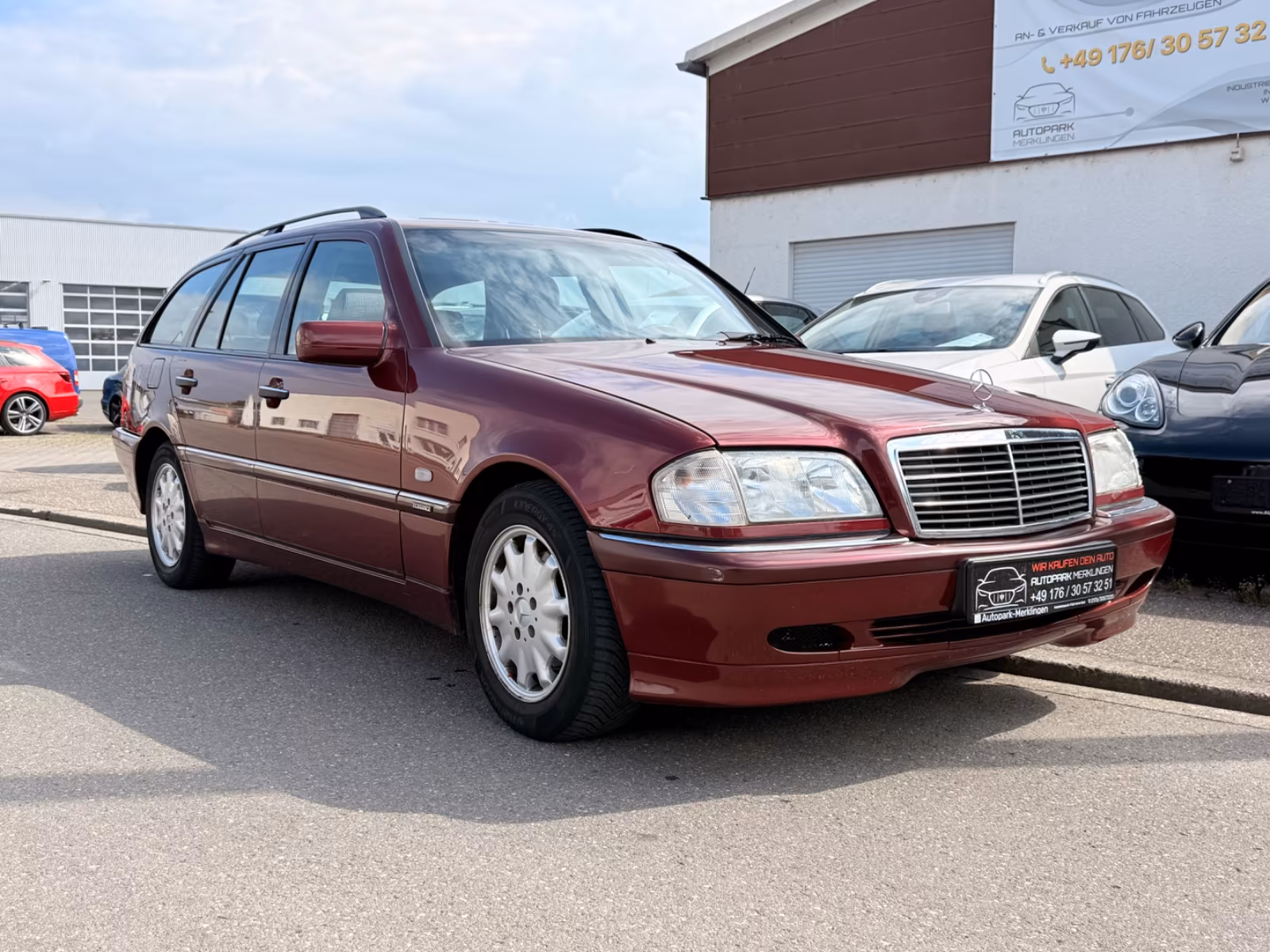 Mercedes-Benz C 180 T ELEGANCE