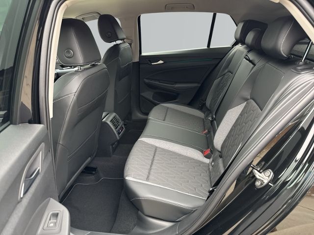 Golf VIII 2.0 TDI DSG GOAL AHK+RFK+HEAD-UP+NAVI+