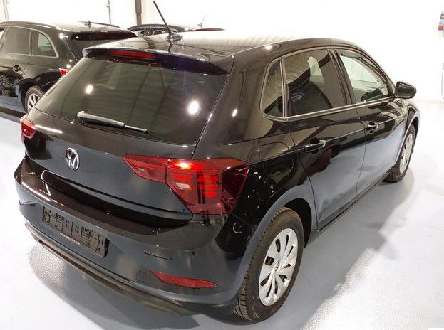 Fahrzeugabbildung Volkswagen Polo VI Life+LED+SHZ+NAVI+GJR+KEYLESS+DAB+AUTOMA