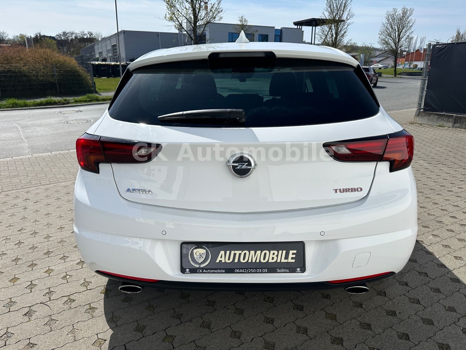 Fahrzeugabbildung Opel Astra K 1.6 Turbo Dynamic Autom./Navi/LED/ACC