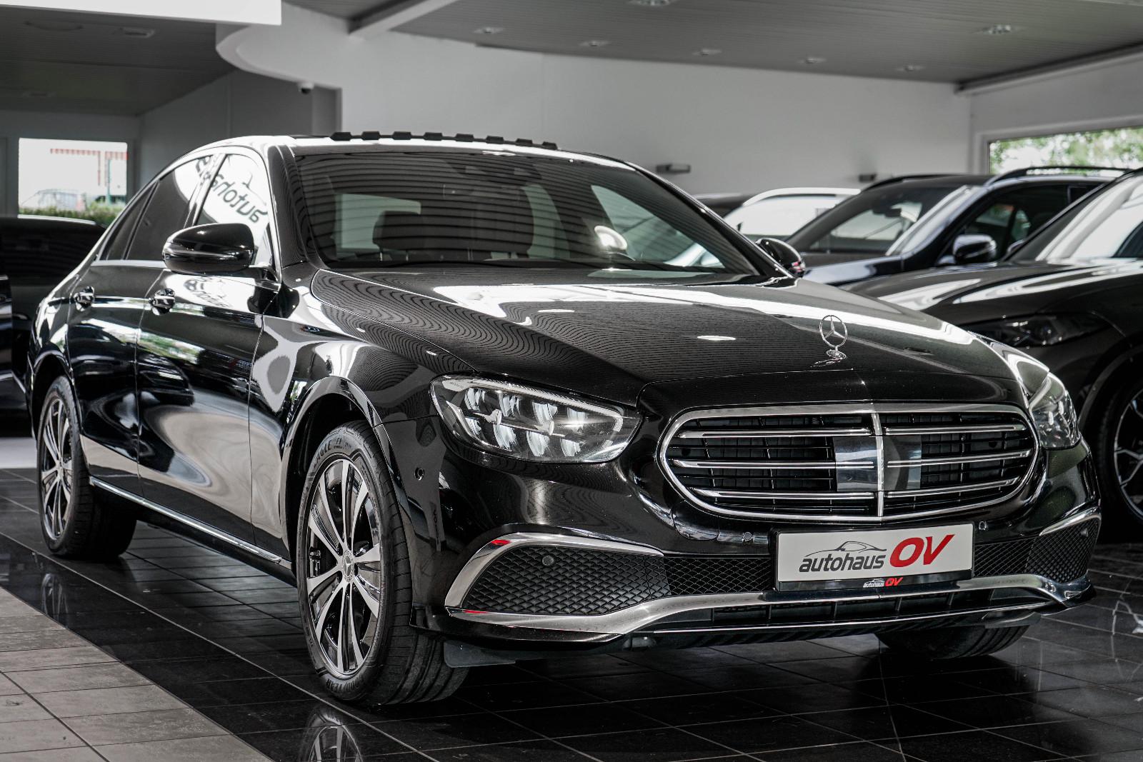 Mercedes-Benz E 220d 4M*Exclusiv*Head*Distro*Massage*EgSD*AHG*