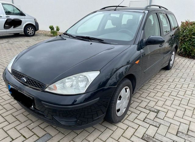 Ford Focus Fokus 1.6 16V Kombi Ahk