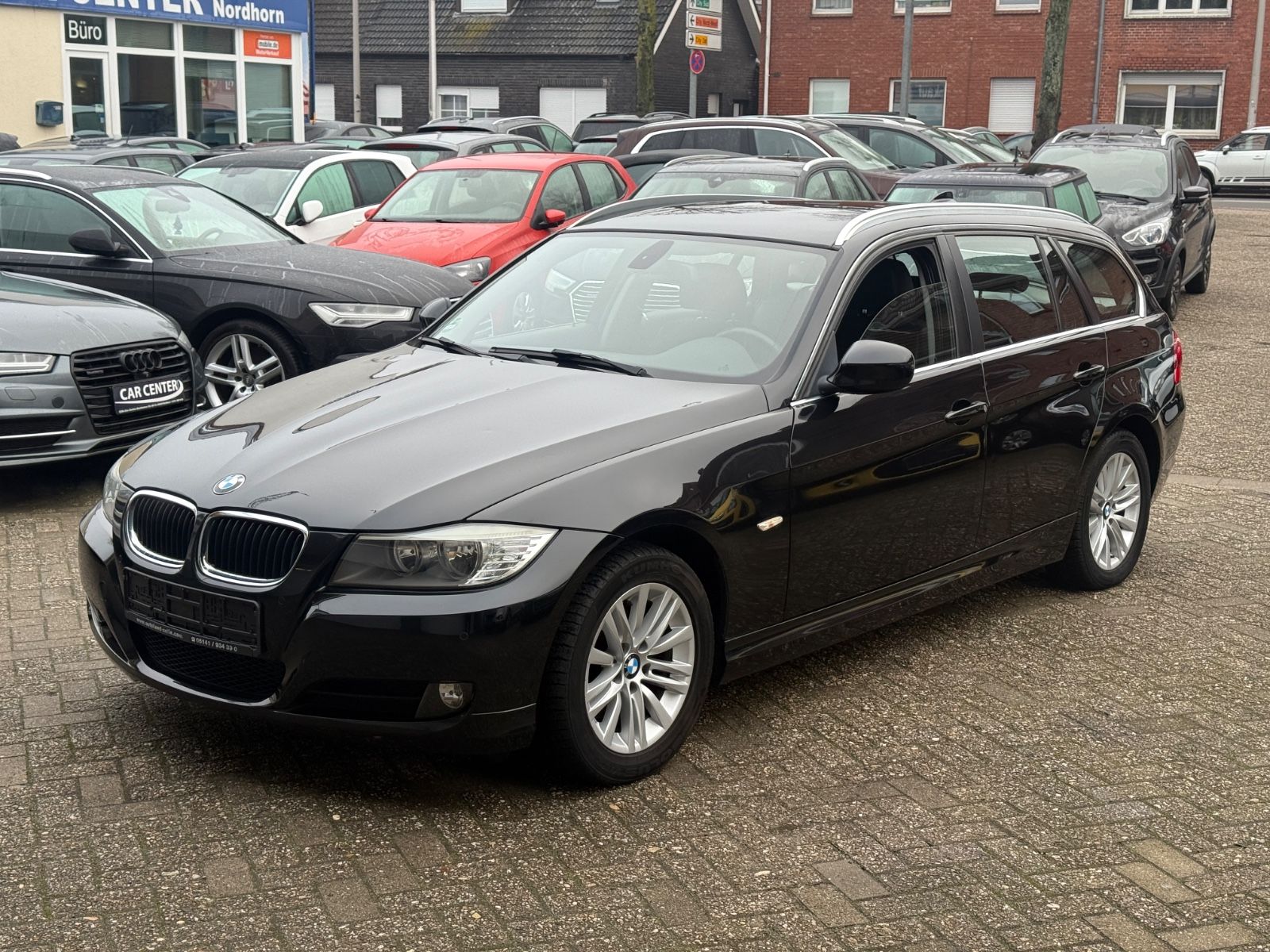 BMW 320 - 1