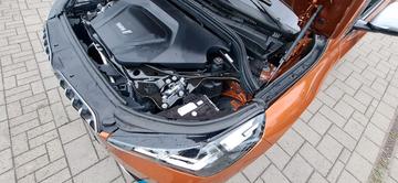 2022 BMW IX1 — миниатюра 15