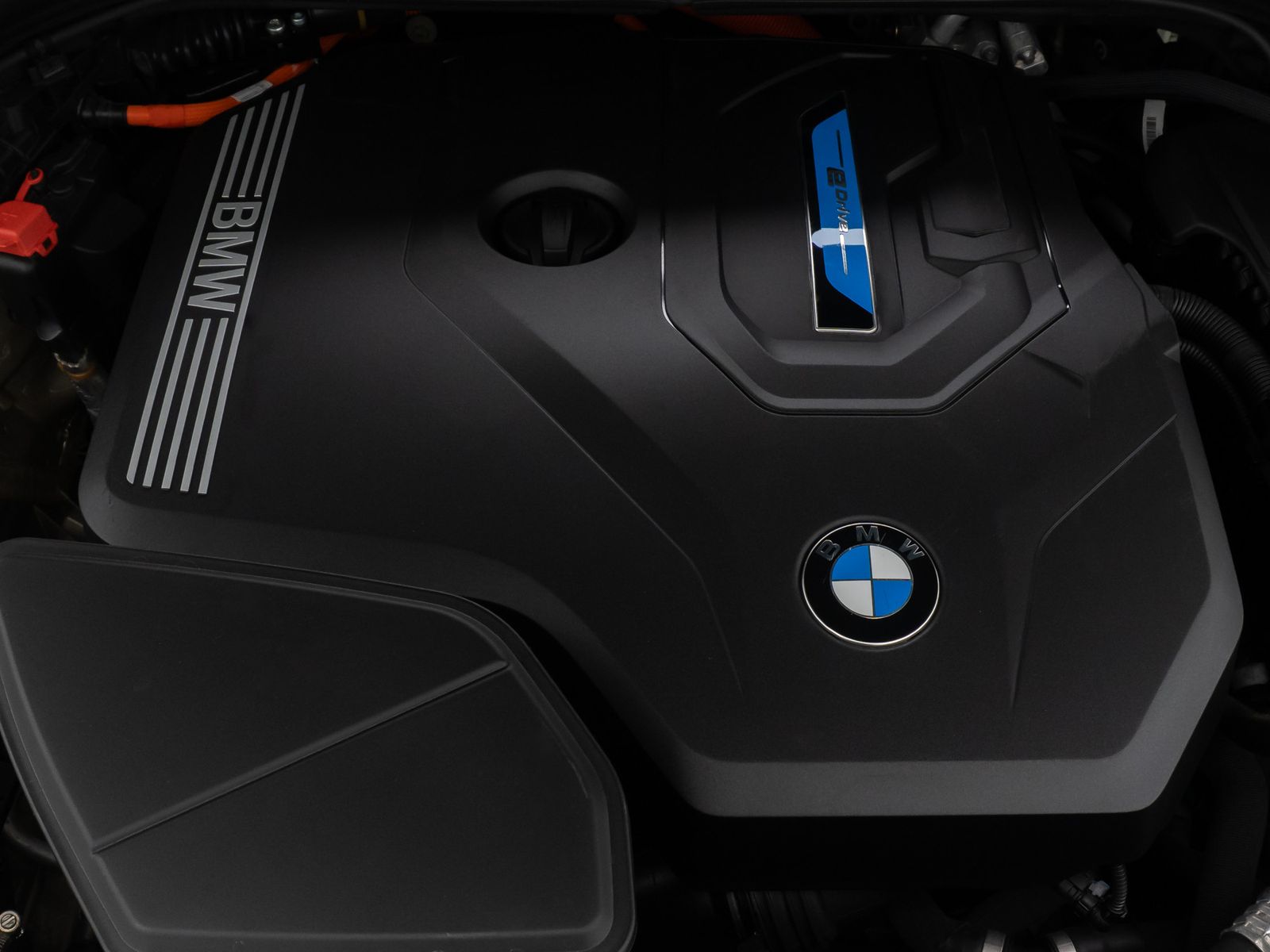 Fahrzeugabbildung BMW X3 xD30e xLine HUD 360°DAB Alarm HiFi Individual