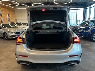 Mercedes-Benz A 250 A Limousine *AMG-LINE*NAVI*LED*KAM*