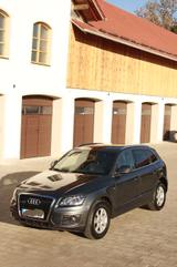 Audi Q5 3.0 TDI S tronic quattro - - Audi Q5 mit Diesel-Antrieb: Grau