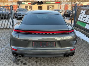 Porsche Panamera - 6
