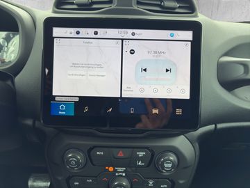 Jeep Renegade e-Hybrid MY25 Altitude *WINTER-PAKET*
