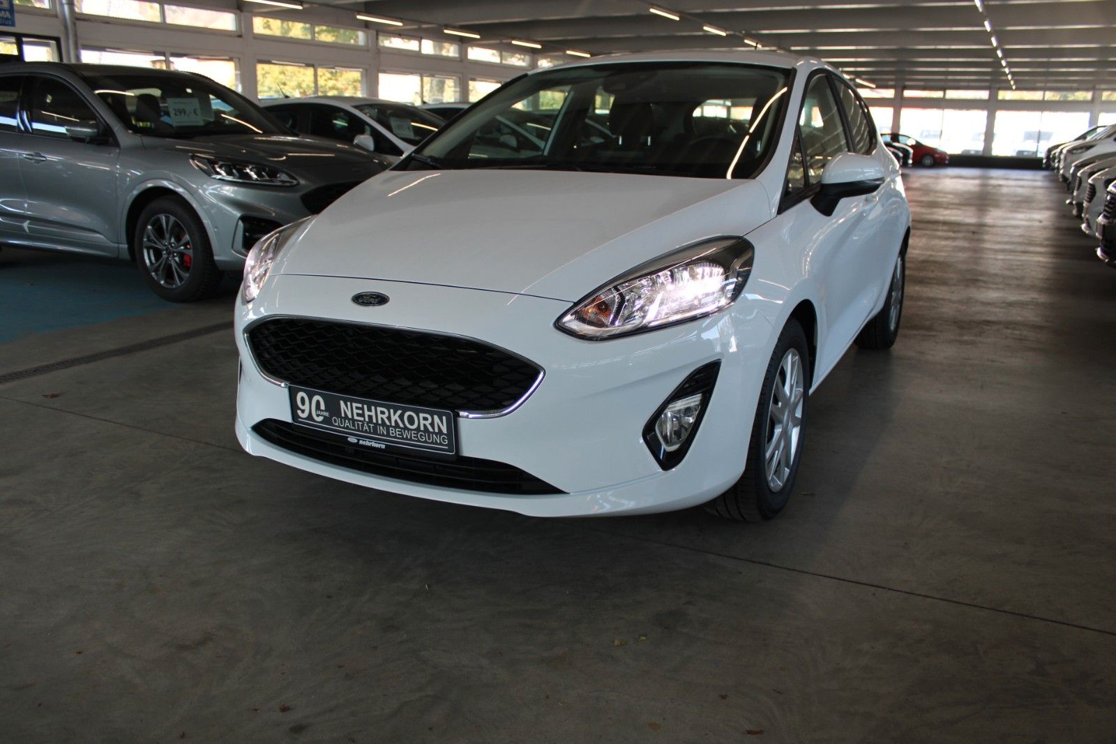 Fahrzeugabbildung Ford Fiesta 1,5 TDCi Cool & Connect 5-trg NAVI LED