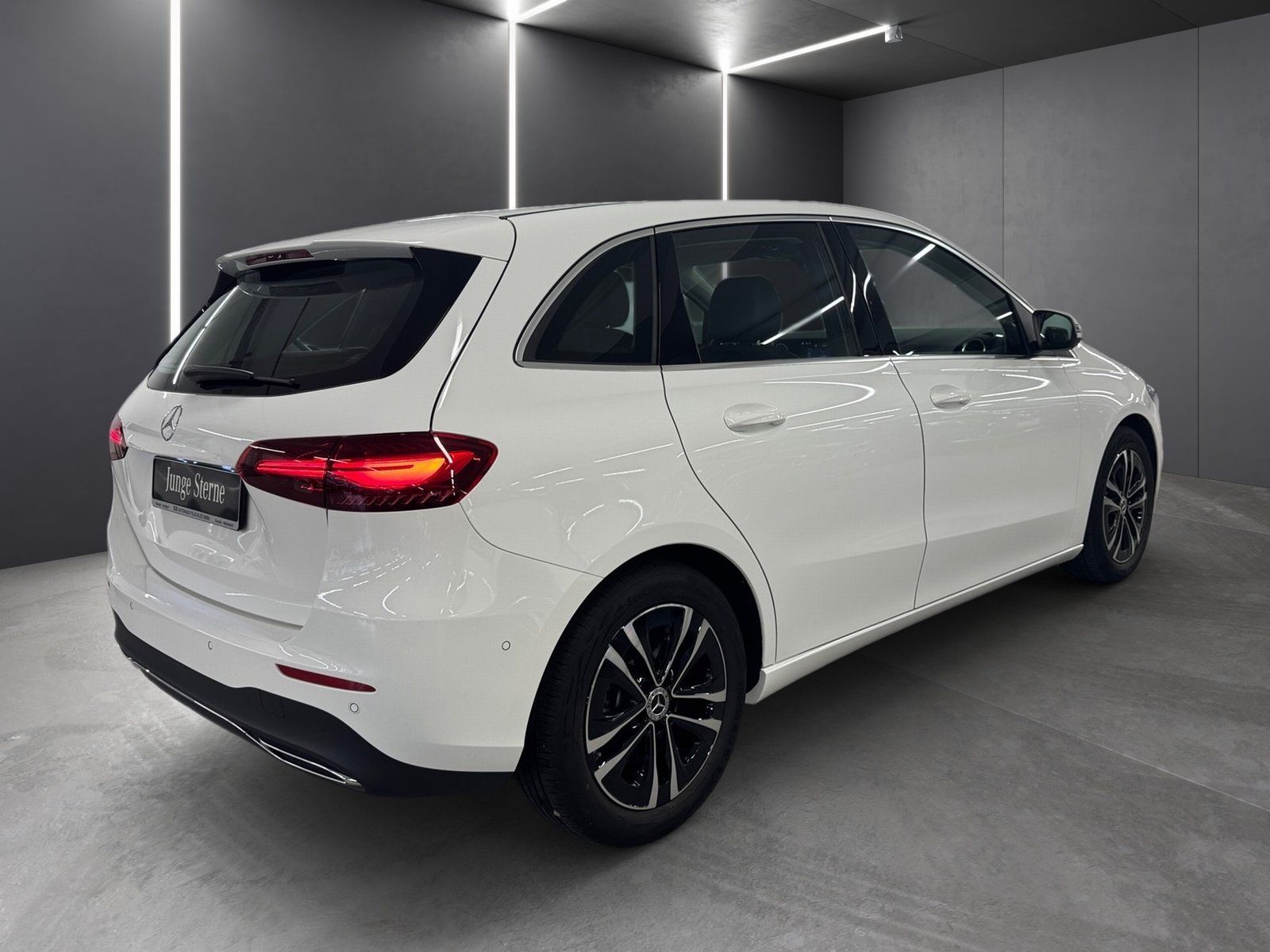 Fahrzeugabbildung Mercedes-Benz B 200 Progressive*Distronic*Totwink*360°*Memory*