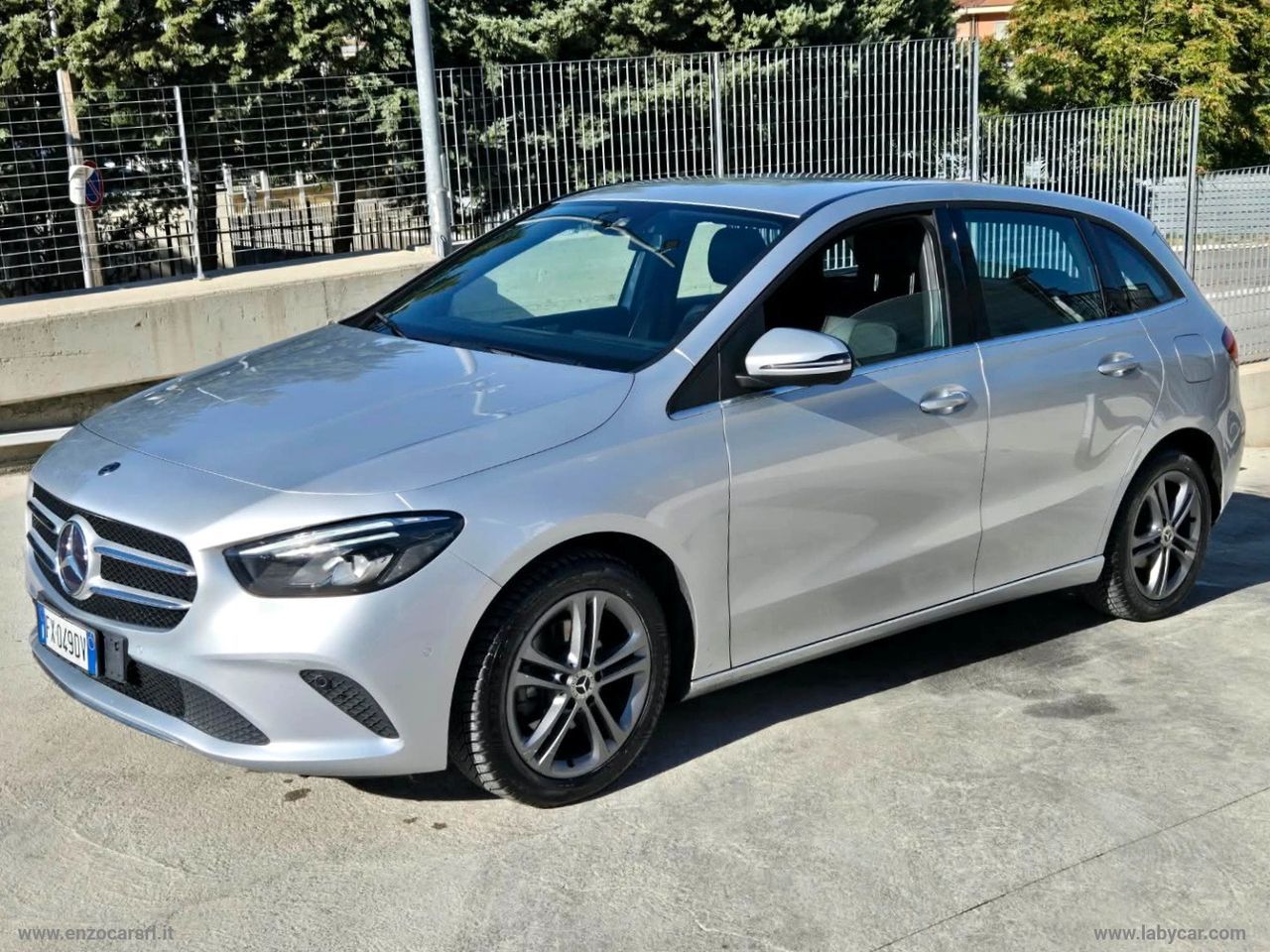 Mercedes-Benz MERCEDES-BENZ B 180 d Automatic Business Extra F imagem 3