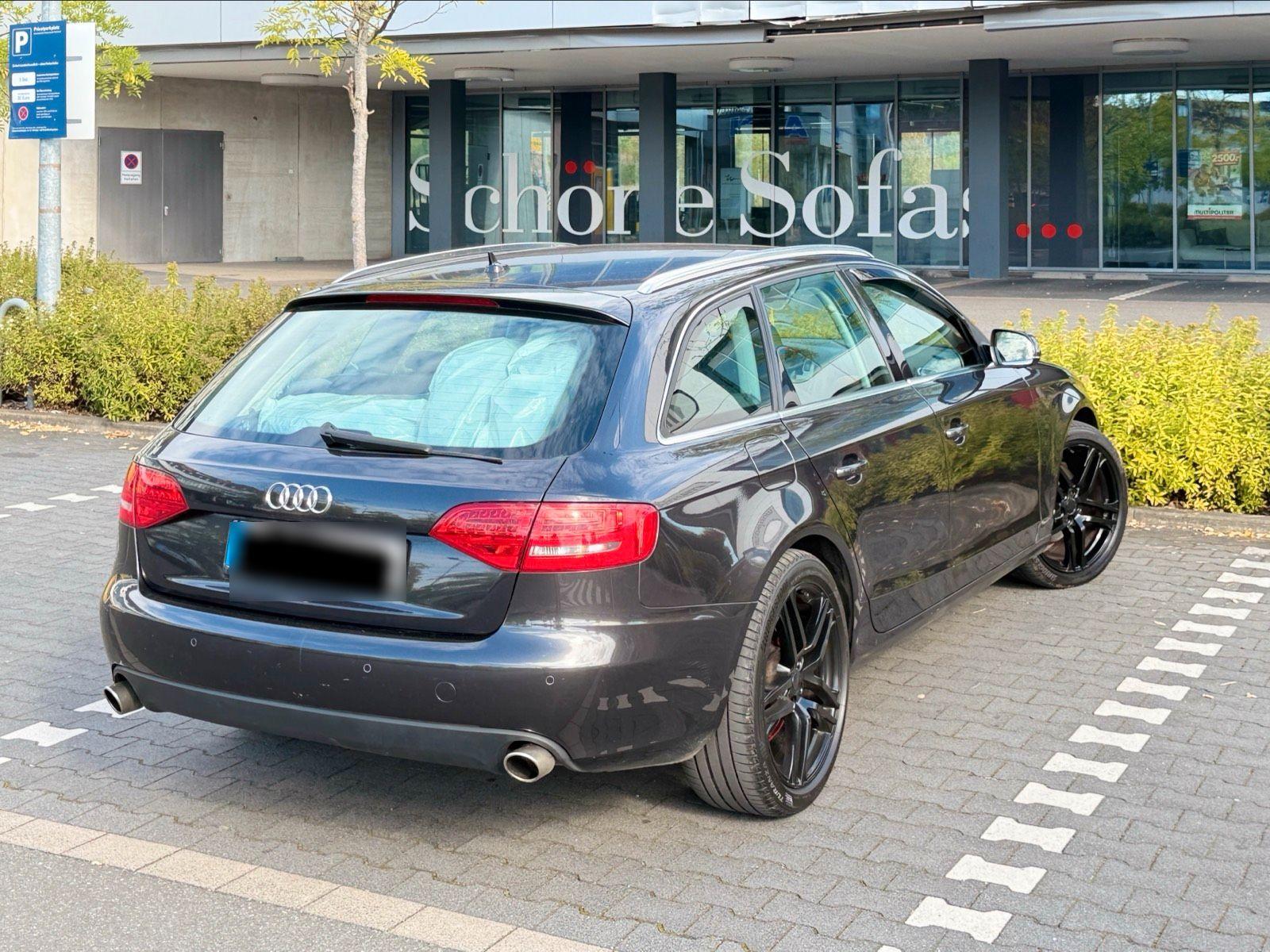 Audi A4 2011 — photo 5