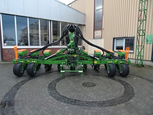 Amazone Precea 6000-2FCC , mit Amazone Fronttank 1600,