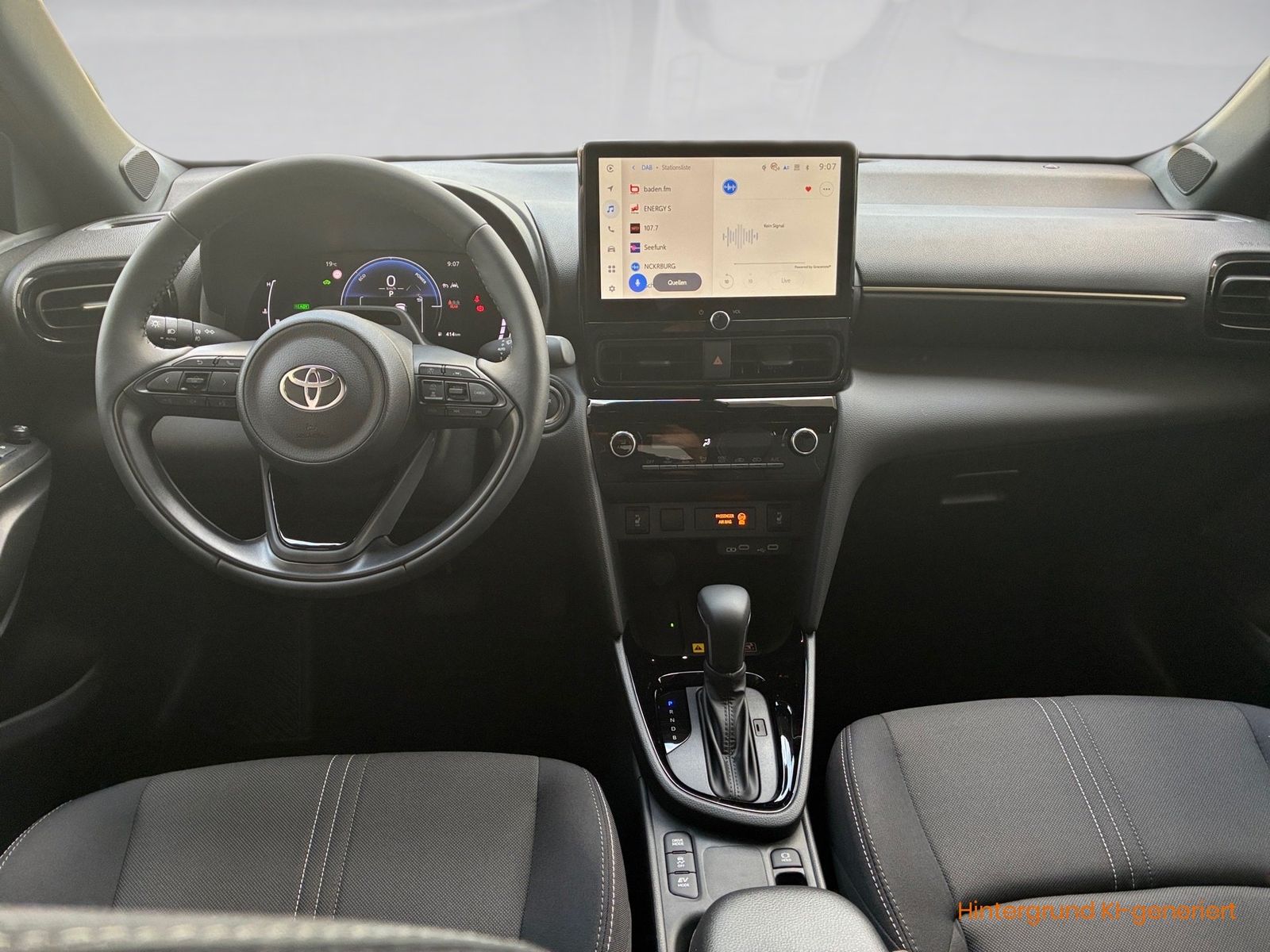 Fahrzeugabbildung Toyota Yaris Cross 1.5 Teamplayer KAMERA LED ACC