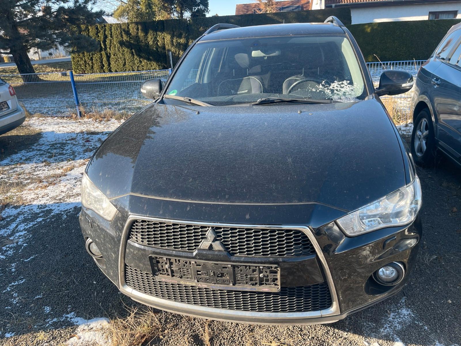 Mitsubishi Outlander XTRA 2WD