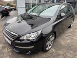 Peugeot 308 SW 2.0 HDI Business-Line*Panorama*R-Kamera - Peugeot 308: SW Business Line